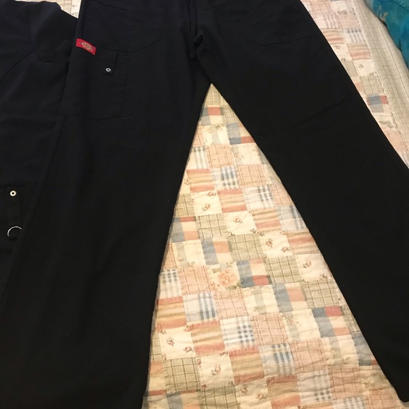 SOLD ❤️ - Picture 3 of 5